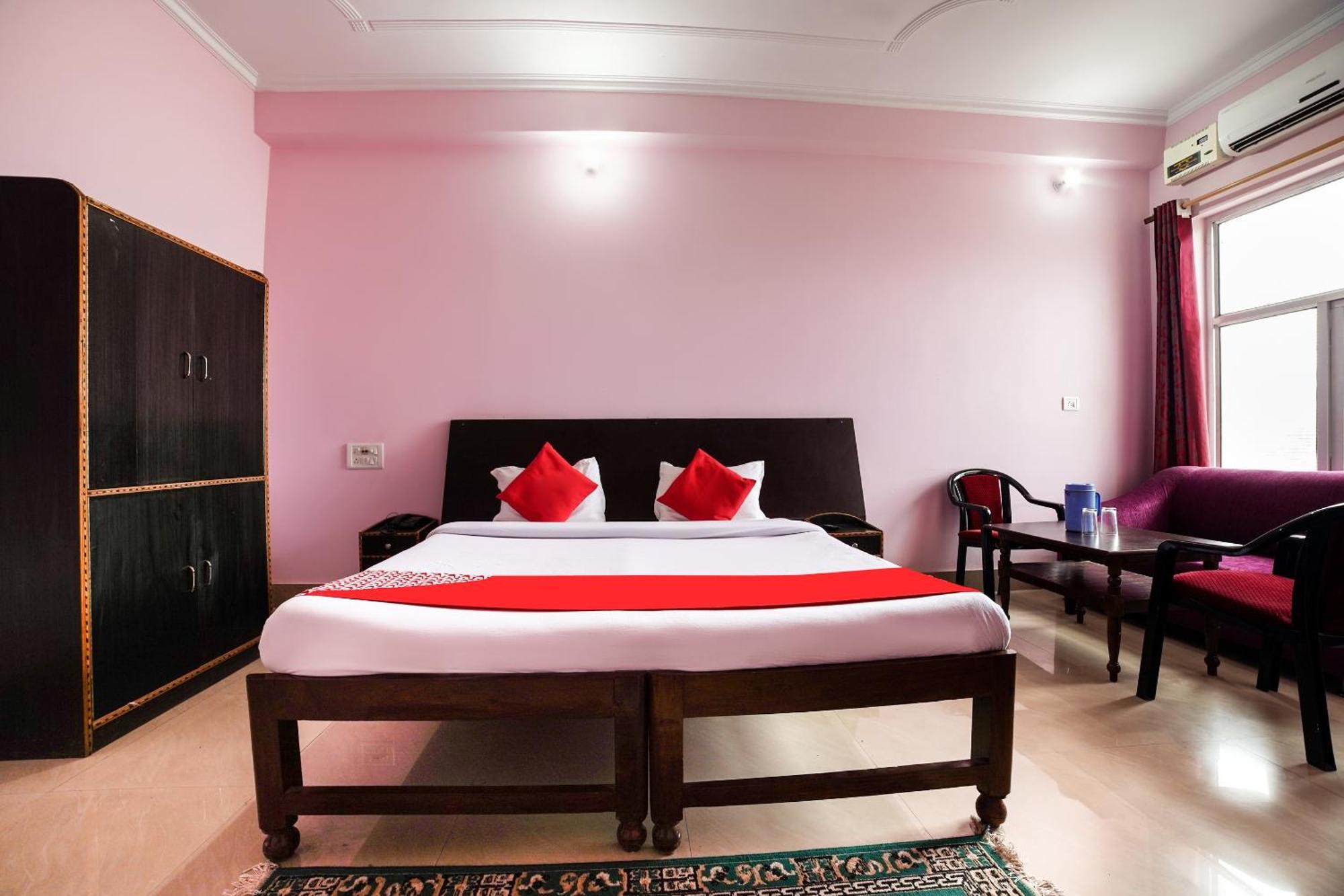 כלכותה Hotel O City Palace מראה חיצוני תמונה